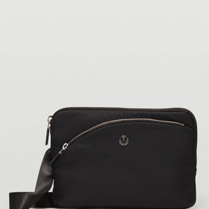 Lululemon Curved Lines Crossbody Bag